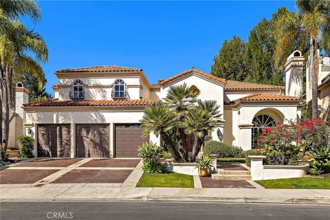 Photo of 22051 Oak Grove Grv, Mission Viejo, CA 92692 (MLS # OC26048332)