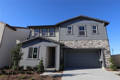 Photo of 3718 Crossen Drive, Corona, CA 92883 (MLS # OC26100967)