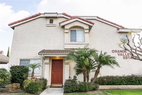 6166 Orange Cypress CA 90630