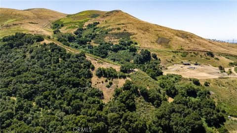 Photo of 680 Spring Canyon Lane, Nipomo, CA 93444 (MLS # PI25117744) Photo of 680 Spring Canyon Lane, Nipomo, CA 93444 (MLS # PI25117744)