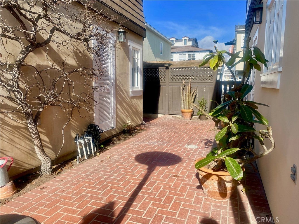 1508 Balboa Avenue