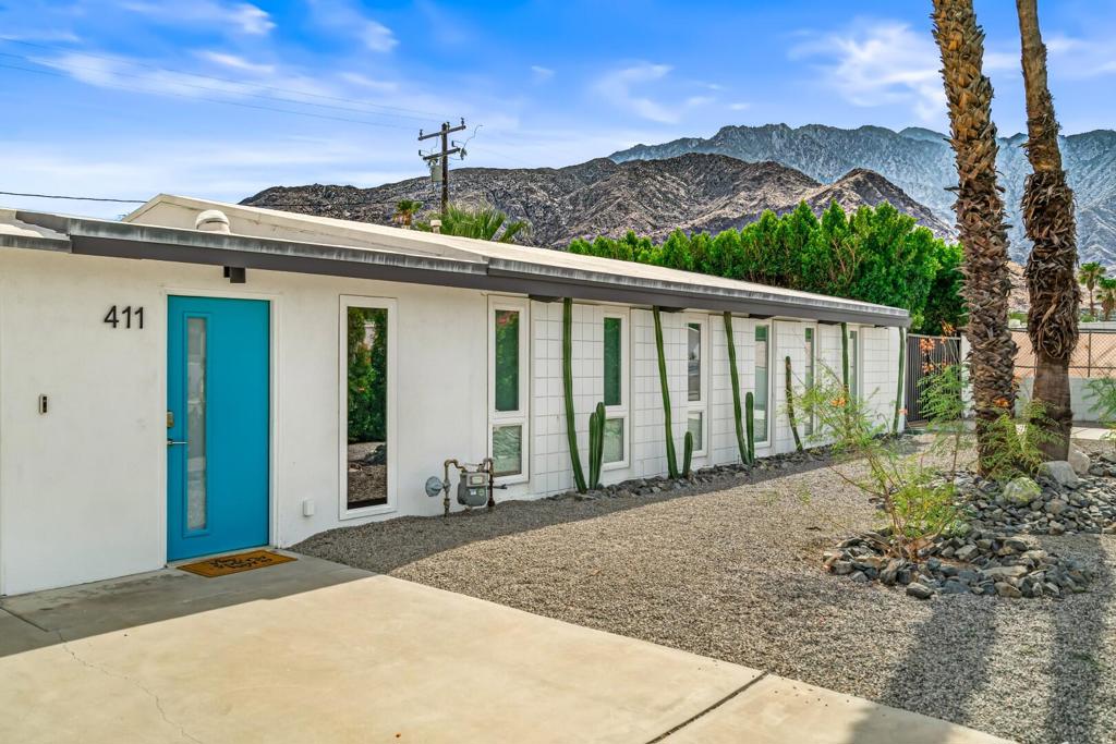411 E Racquet Club Road