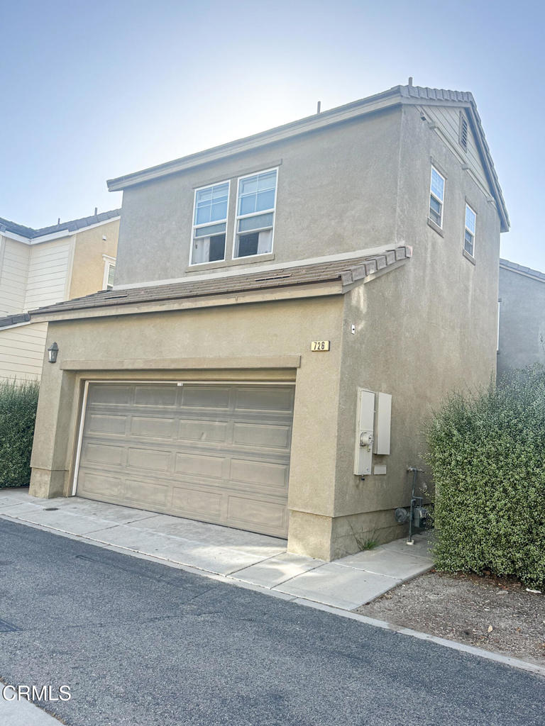 Located in the Riverpark Community in Oxnard. This is a back studio unit that faces the alley. It is situated above the two car garage. These are popular studio units that feature a private bathroom, walk in closet, kitchenette and living/bedroom set up. Within short distance to the park, The Collection which features Whole Foods, Target, Yard House, The Cheesecake Factory, Starbucks, REI, H&M and many other dinning, and shopping experiences. Also within a short distance to the 101 freeway entrance and close within a short distance to the Naval Base Ventura County and Point Mugu.