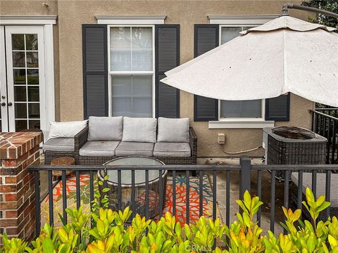22 Albany Street 80 Ladera Ranch CA 92694