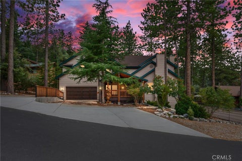 Photo of 2117 Cypress Way, Pine Mountain Club, CA 93222 (MLS # SR26183264)