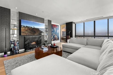 10430 Wilshire Boulevard 1903 Los Angeles CA 90024