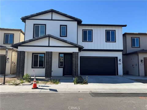 Photo of 114 Pansy, Irvine, CA 92618 (MLS # OC26059615)