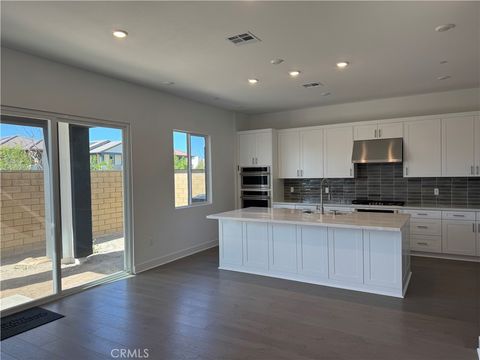 Photo of 114 Pansy, Irvine, CA 92618 (MLS # OC26059615)