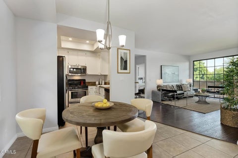 Photo of 221 S Oak Knoll Avenue #304, Pasadena, CA 91101 (MLS # P1-29077)