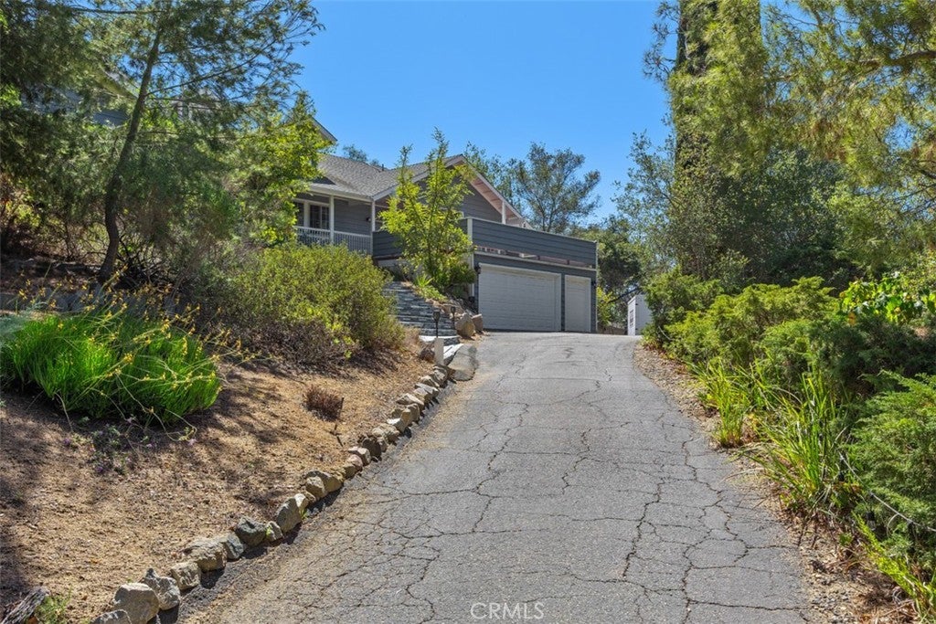 1619 Ranchwood Lane