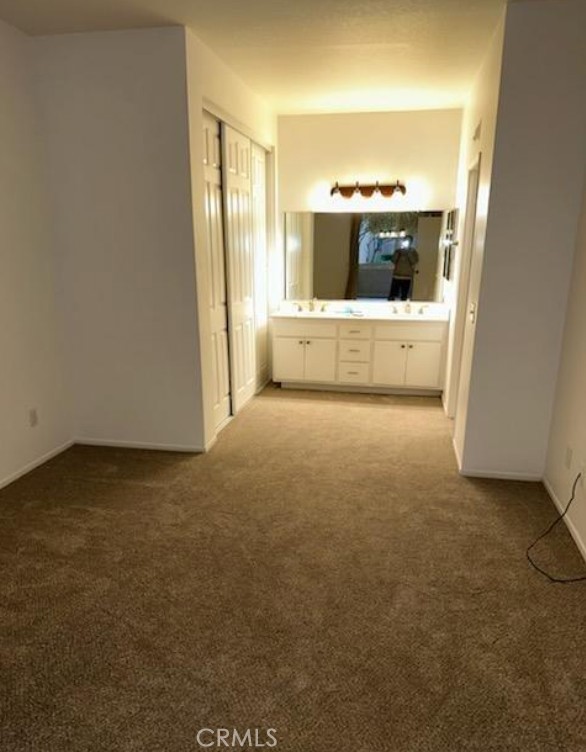 19431 Rue De Valore 27B