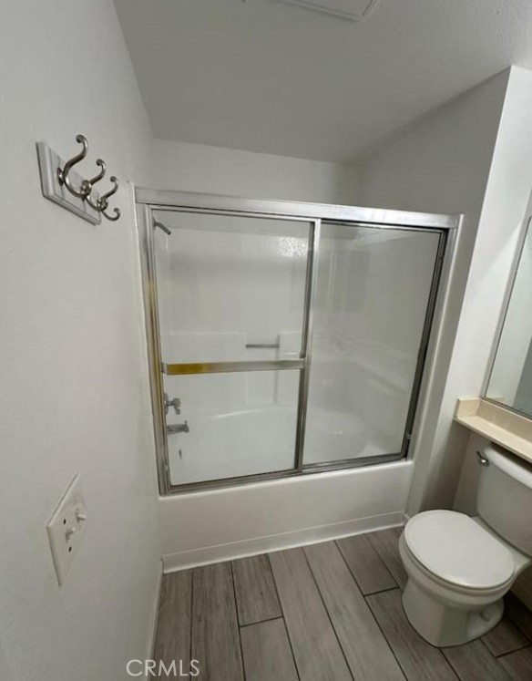 19431 Rue De Valore 27B