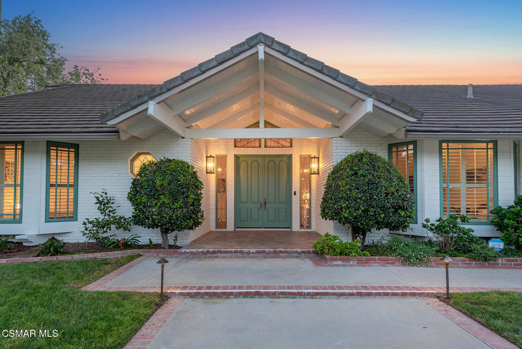 4398 Golf Course Drive