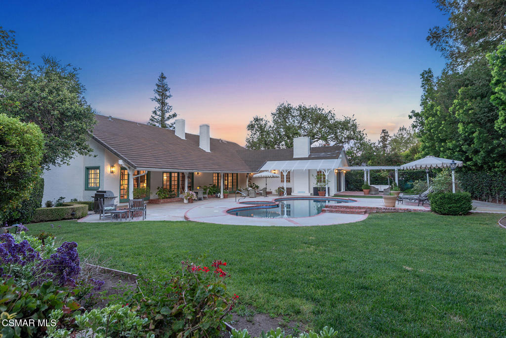 4398 Golf Course Drive