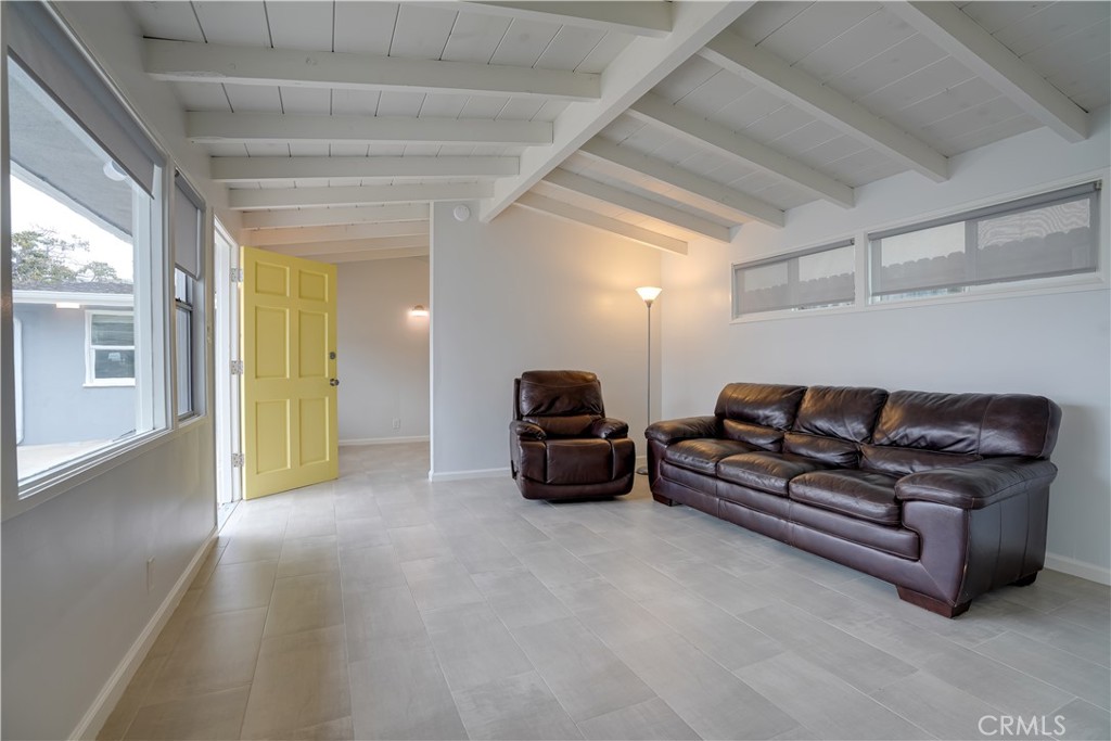Las Palmas - Residential Lease