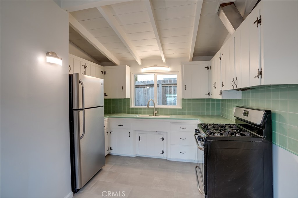 Las Palmas - Residential Lease