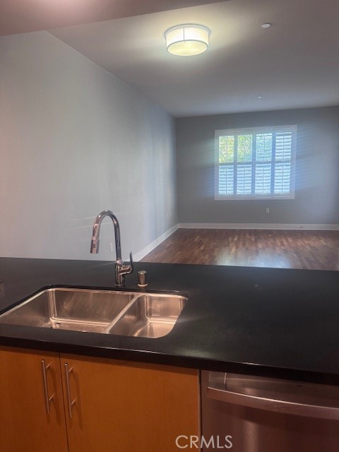Pacifica Condo in the heart of the Downtown Area of Long Beach is located on the Promenade. 2 Bedrooms/2 Baths with 2 Parking spots in a secure parking garage. Featuring: Upgraded Kitchen with Granite Counters, Tile Floor, New Plantation shutters, Stainless Steel Appliances & Maple Cabinets, Wood Flooring throughout & Carpet in the Bedrooms, Stackable Washer and Dryer in the unit and a Spacious Balcony. Association includes: Club Room w/ Pool Table, Flat Screen TV s, Lounge and Kitchen. The outside Patio area located on the 2nd floor provides BBQ s, a Firepit, and outdoor lounge. The community is one year new and is centrally located with easy access to the beach, shopping, restaurants, movies and night clubs.