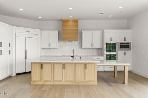 Tiny photo for 872 Via Ondulando, Ventura, CA 93003 (MLS # V1-35661)
