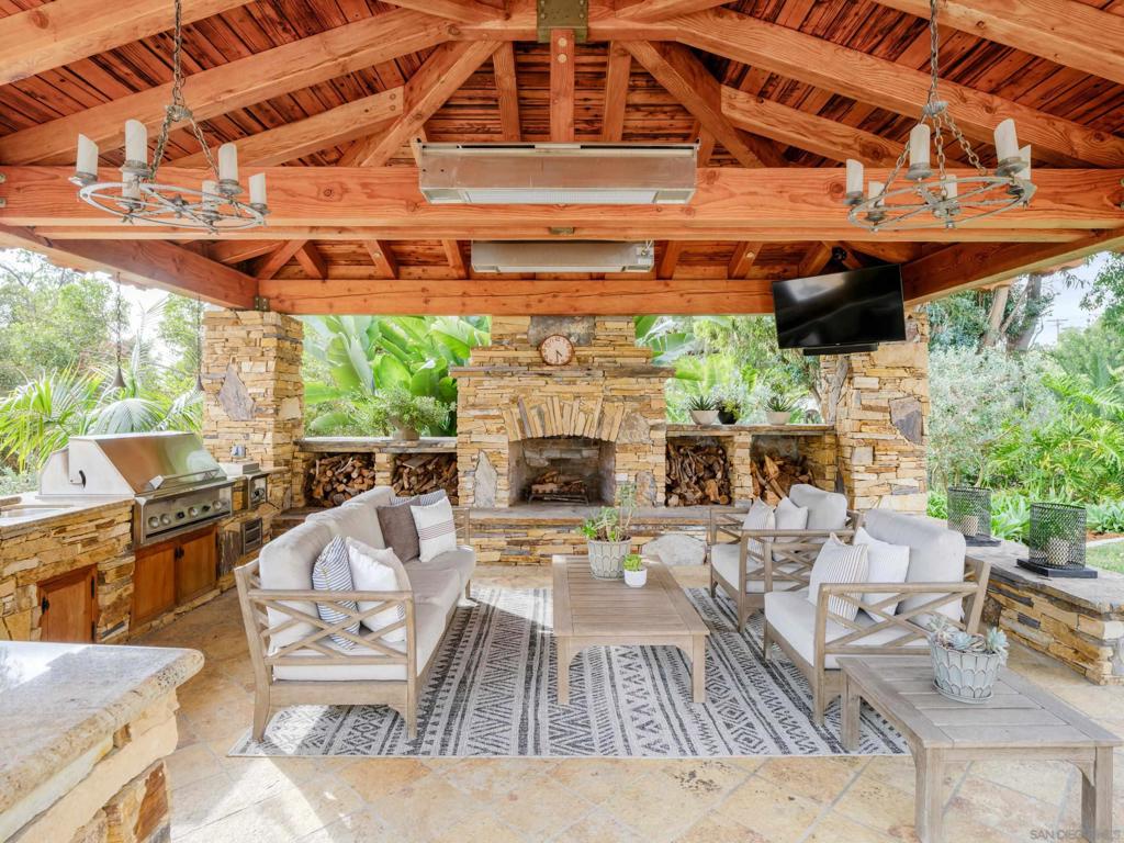 Rancho Santa Fe - Residential