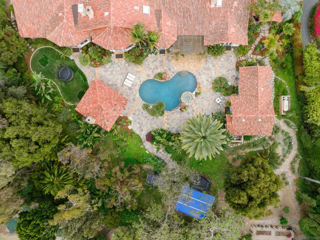 Rancho Santa Fe - Residential