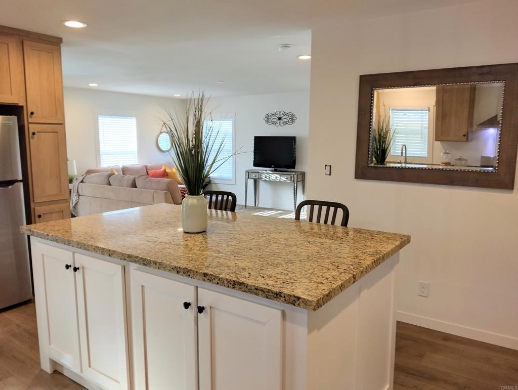 1506 Oak 67