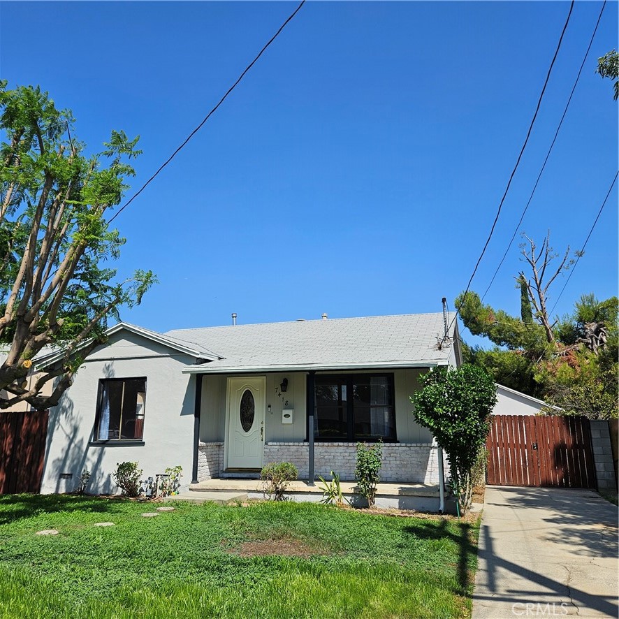 Charming Updated Single-Family Home with Spacious Lot – 7418 Amigo Ave, Reseda, CA 91335
Welcome to this beautifully updated 2-bedroom, 1-bath single-family home nestled in a quiet Reseda neighborhood. Sitting on an expansive 50 ft. x 125 ft. (6,252 sq. ft.) lot, this property features ample outdoor space, a long driveway, and a detached garage, perfect for multiple vehicles or future ADU potential. An additional permitted 462 sq. ft. detached recreation room provides incredible versatility—ideal as a home office, gym, guest quarters, creative studio, or entertainment space. This separate structure offers privacy and flexibility, making it a true bonus for multi-purpose living. Along with the 831 sq ft main house this give you a total of 1293 sq ft. Request the recreation room permits from your agent.
Step inside the 831 sq. ft. main home, featuring:
Bright and open living areas with fresh interior and exterior paint
New kitchen with modern finishes
New flooring in kitchen, dining, hall and bathroom.
Central air conditioning and heat, serving the main house for year-round comfort
The yards were meticulously attended to recently, including a newly seeded front and rear yard. The fencing has been painted for an extra pop of charm.
The spacious lot provides plenty of room for outdoor entertaining, gardening, or future expansion possibilities. Located close to shopping, dining, schools, and major freeways, this move-in ready home offers both comfort and convenience in the heart of the San Fernando Valley.
Don’t miss the opportunity to own this versatile property with endless potential and a permitted detached recreation room that expands your living options!