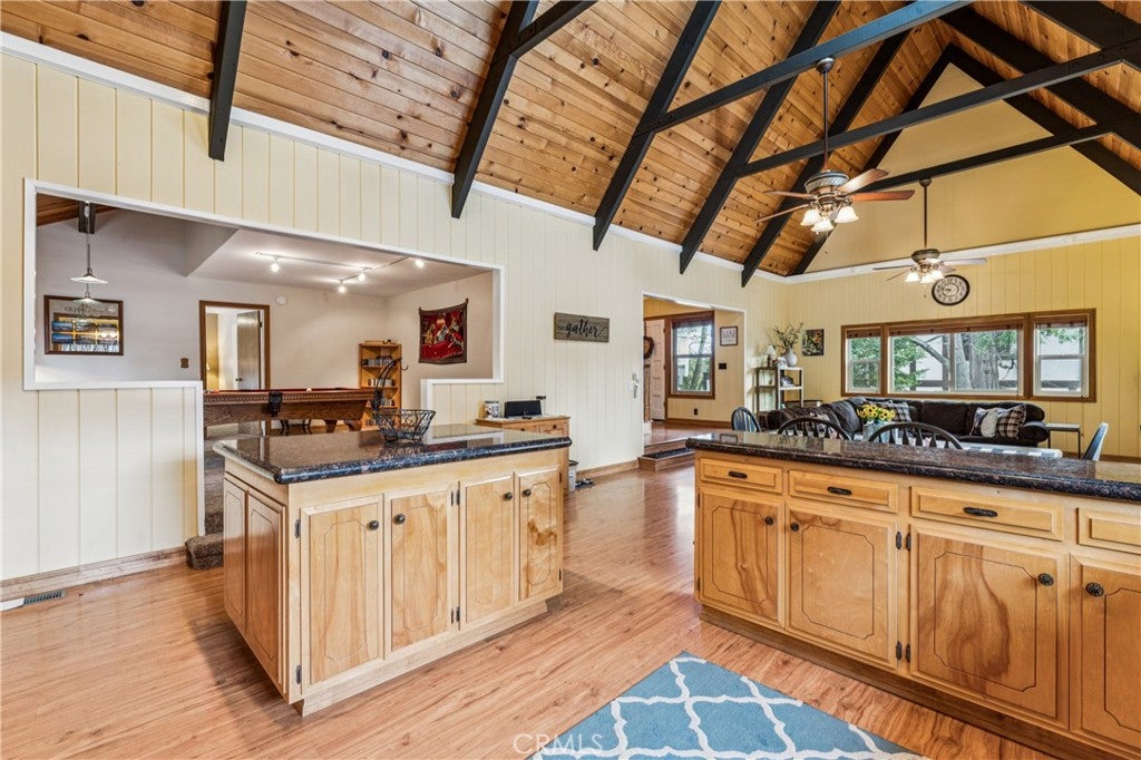 200 Birchwood