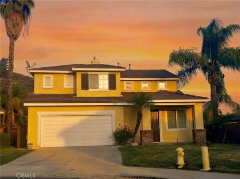 Photo of 3273 Fig Court, Lake Elsinore, CA 92530 (MLS # OC26028528)