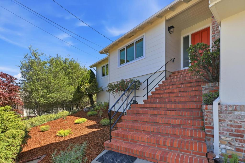 723 Linda Court