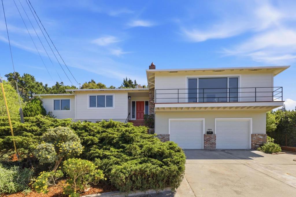 723 Linda Court