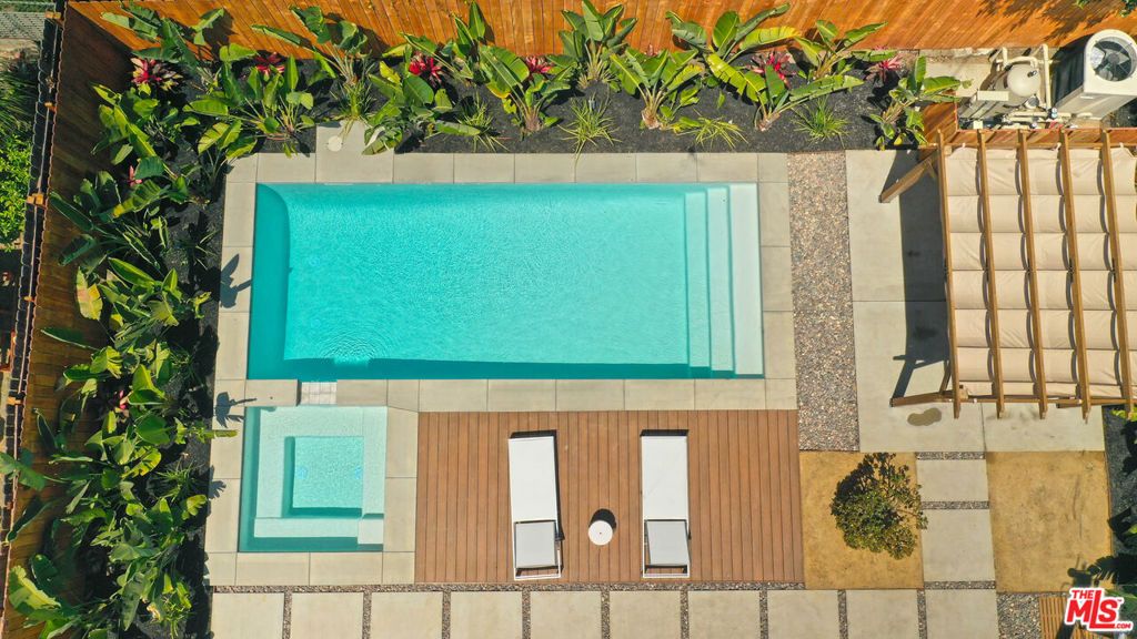 Photo of 4936 Coolidge Avenue, Culver City, CA 90230 (MLS # 25595767)