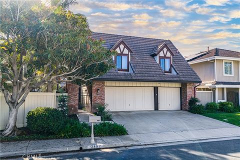 Photo of 3487 Queens Court, Costa Mesa, CA 92626 (MLS # PW26076778)