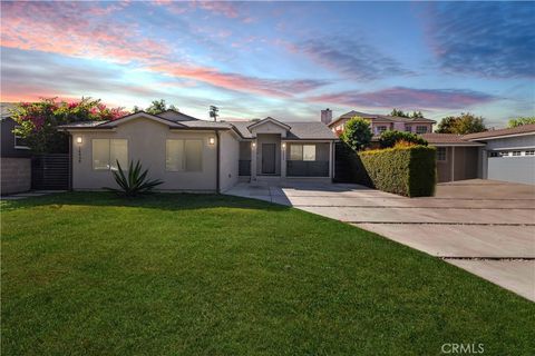14940 Hartland Van Nuys CA 91405