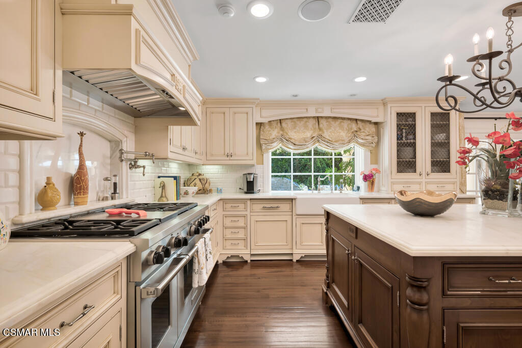 Custom NR-736 - 736 - Residential