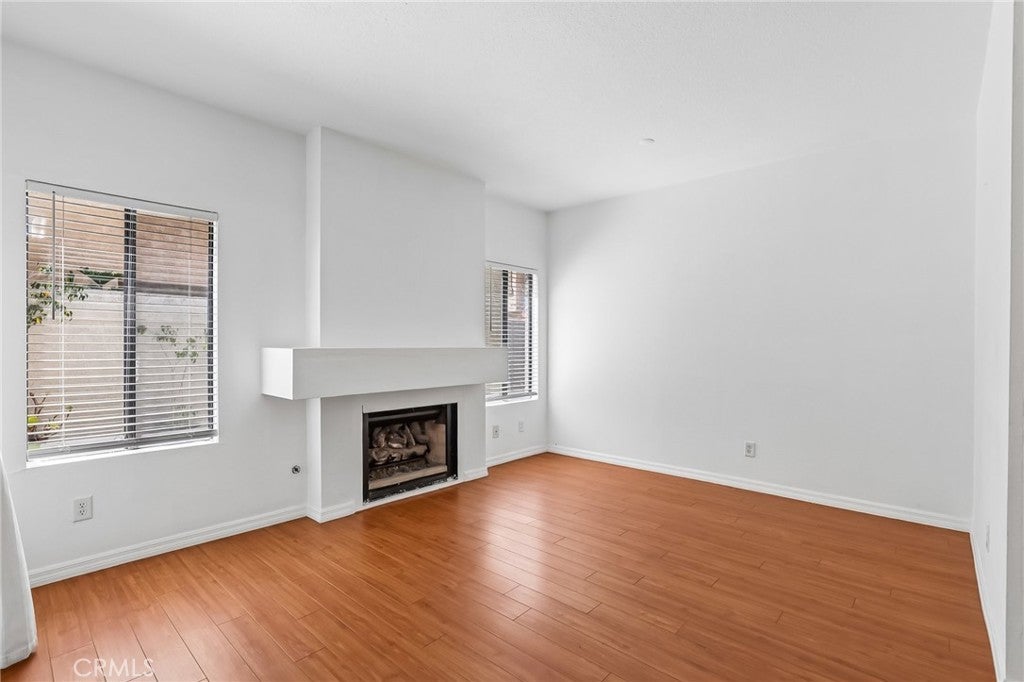 4752 Tiara Drive 103