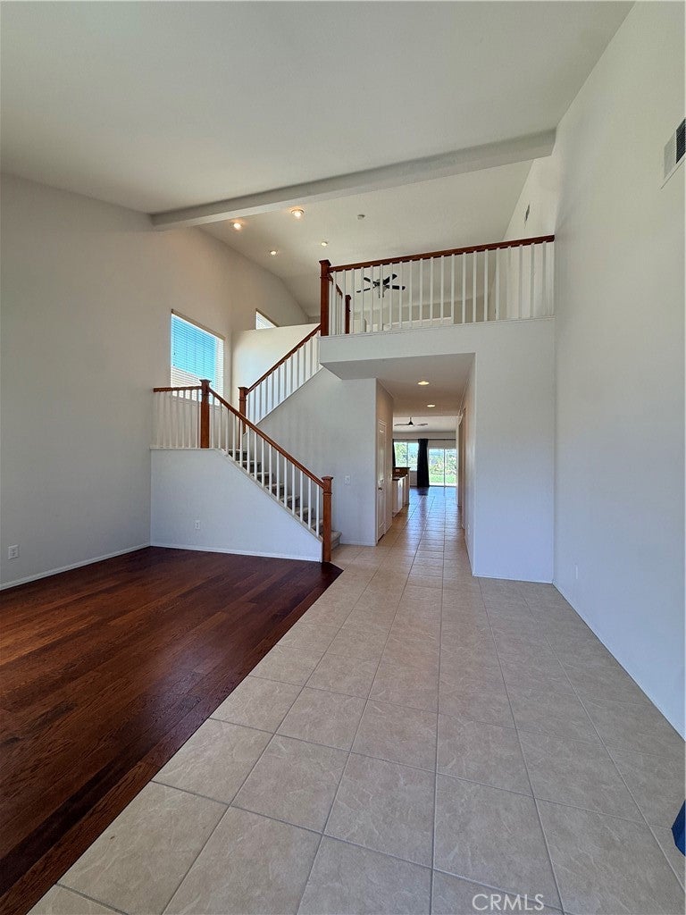42641 Hussar Court