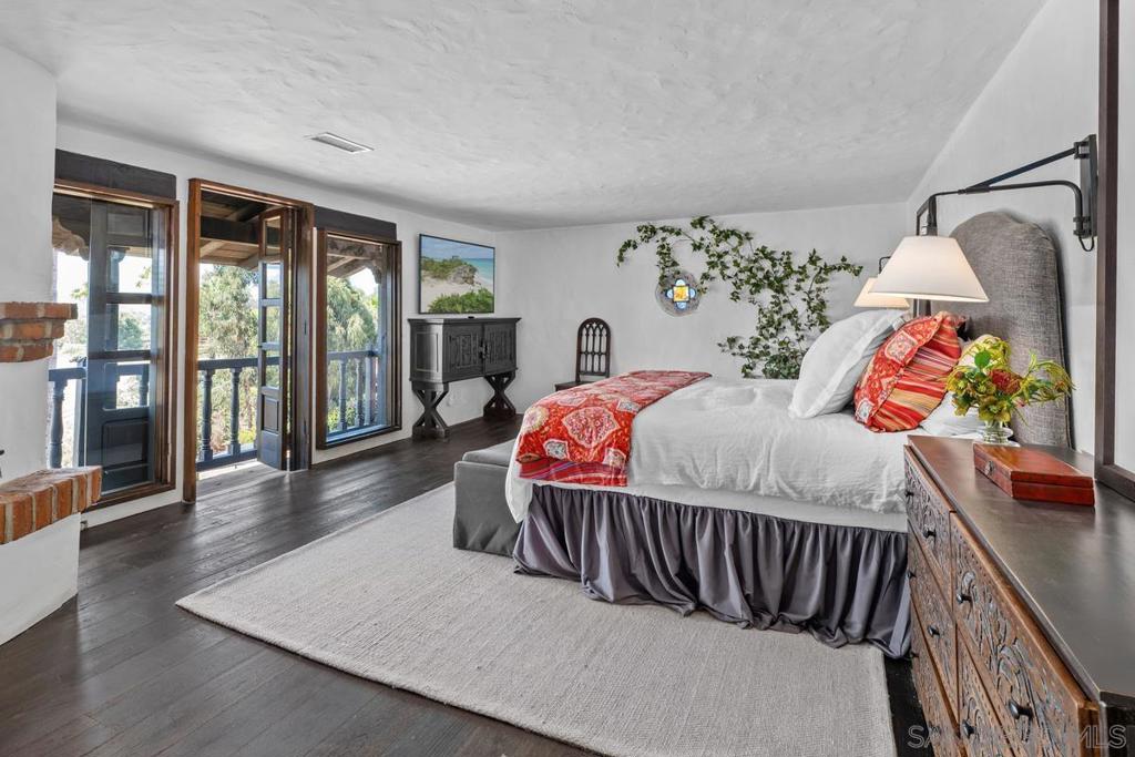 Rancho Santa Fe - Residential