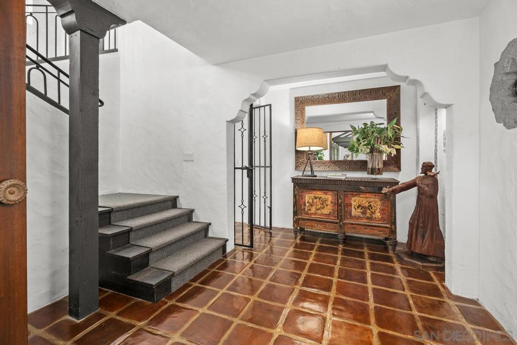 Rancho Santa Fe - Residential
