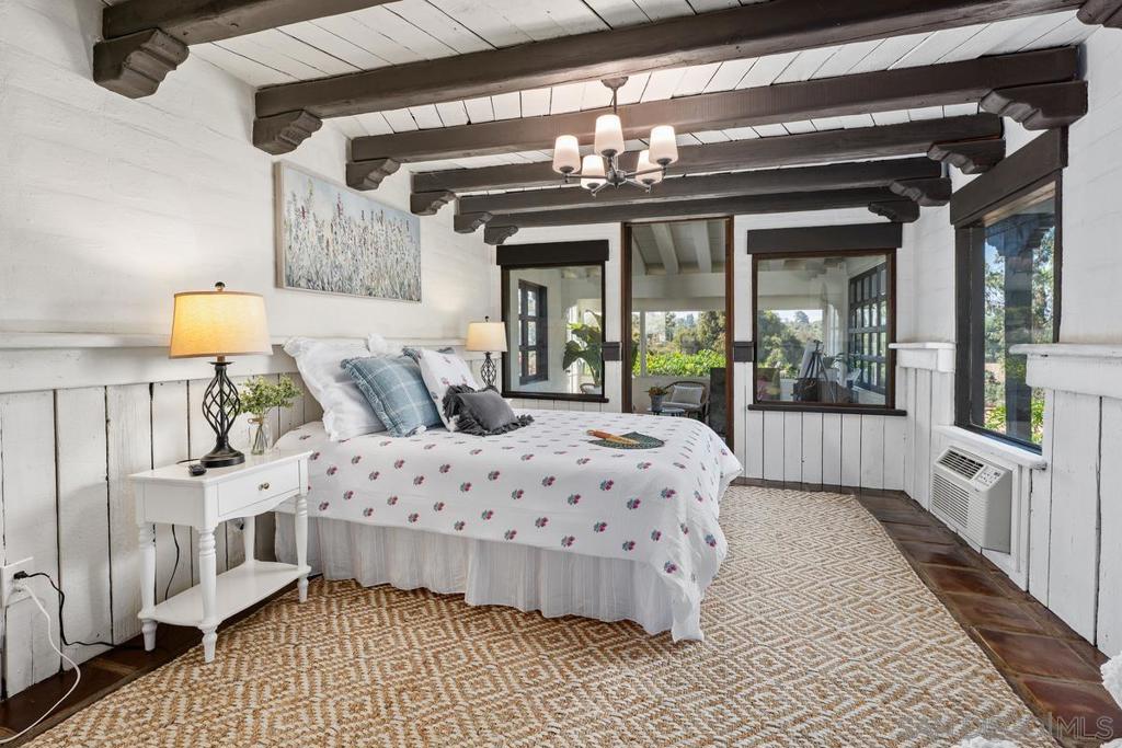 Rancho Santa Fe - Residential
