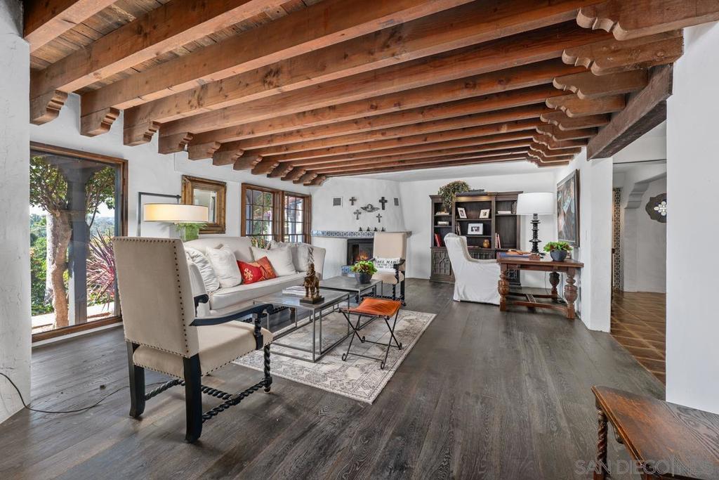 Rancho Santa Fe - Residential