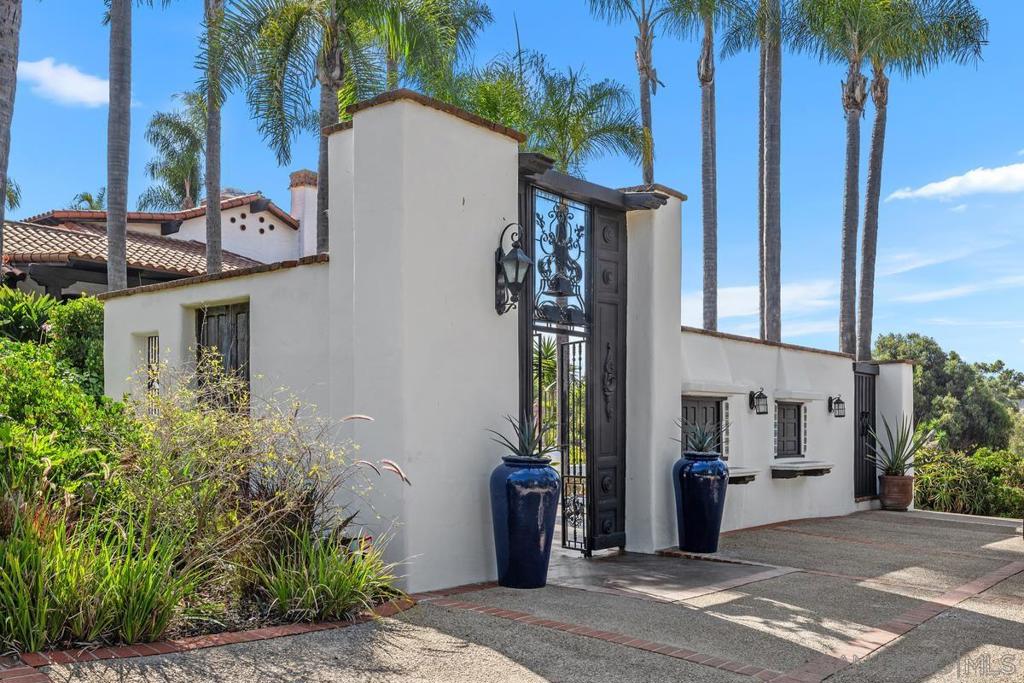Rancho Santa Fe - Residential
