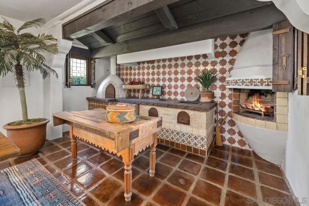 Rancho Santa Fe - Residential