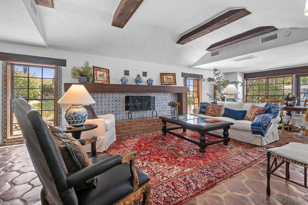 Rancho Santa Fe - Residential