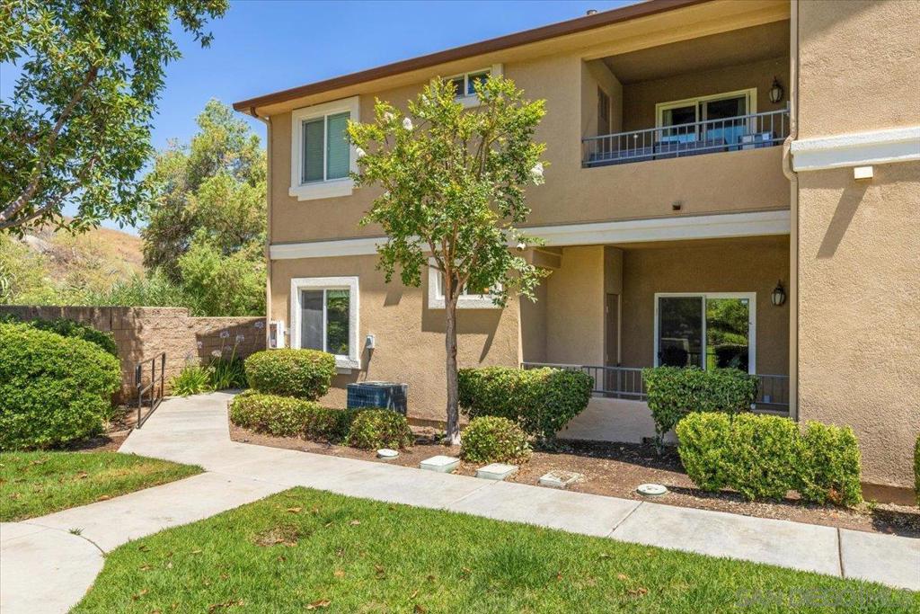 Lakeside - Residential