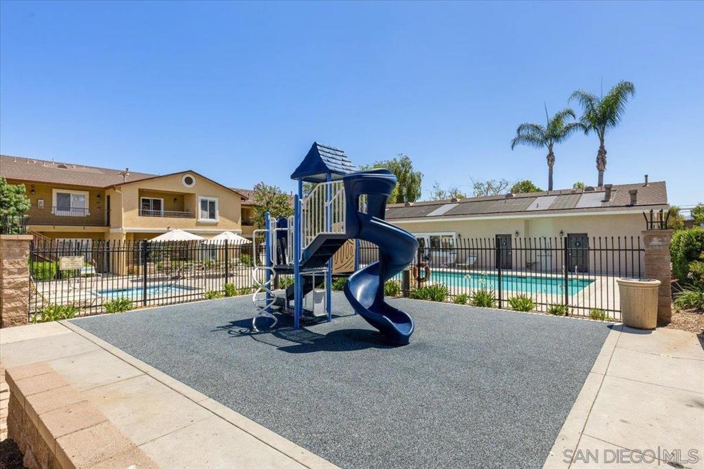 Lakeside - Residential