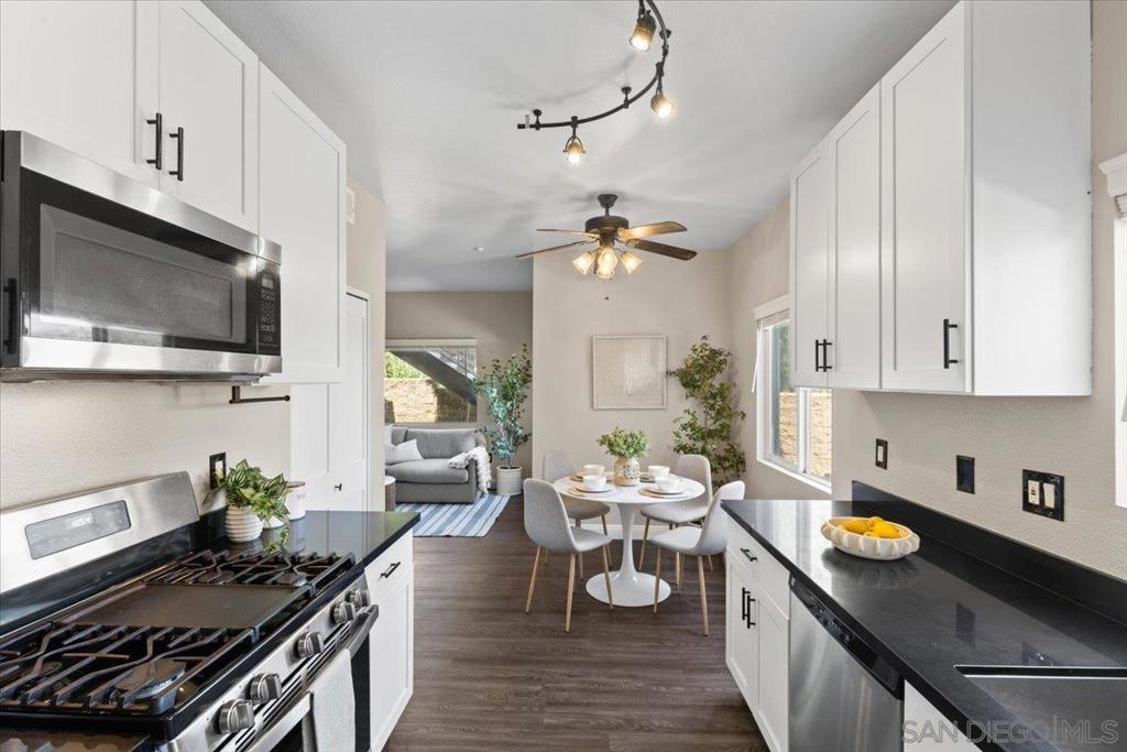 Lakeside - Residential