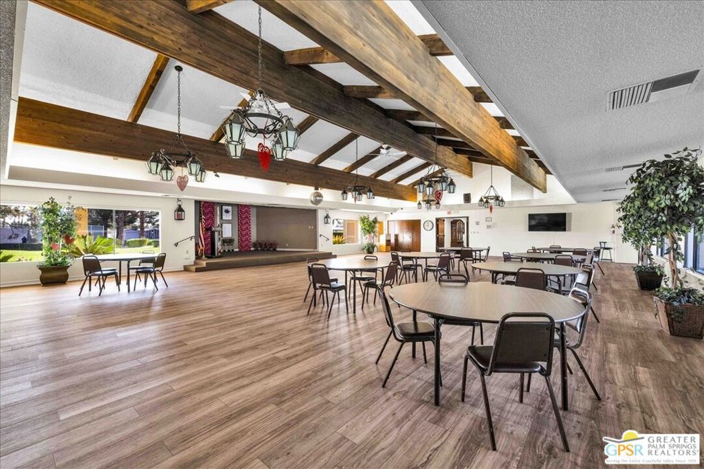 The Canyon - Manufactured In Park