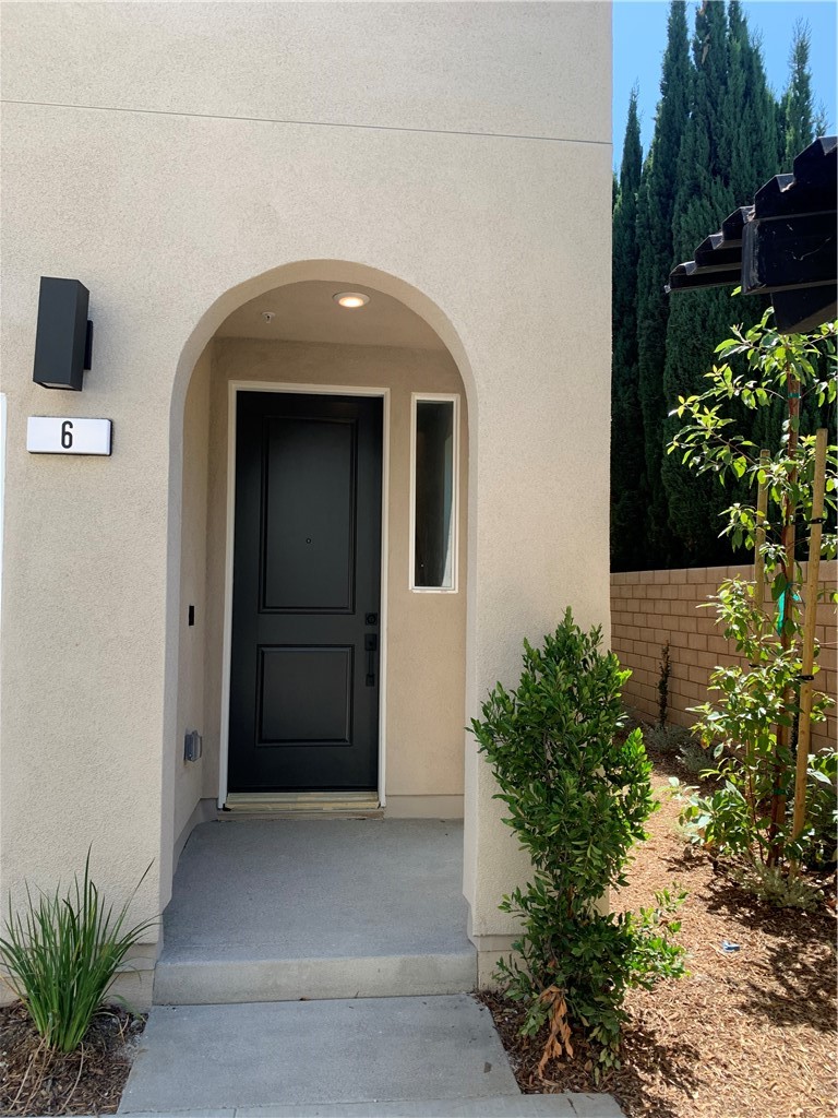 9425 N. Sepulveda Blvd. 6