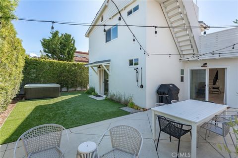 Tiny photo for 5121 Seabreeze Way, Oxnard, CA 93035 (MLS # SR26091839)