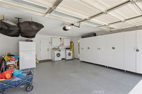 Tiny photo for 5121 Seabreeze Way, Oxnard, CA 93035 (MLS # SR26091839)